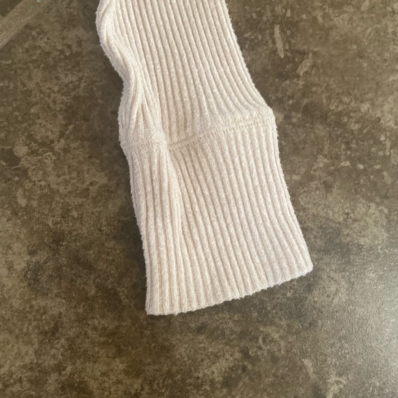 Abercrombie &Fitch blouse size small - Picture 5 of 9